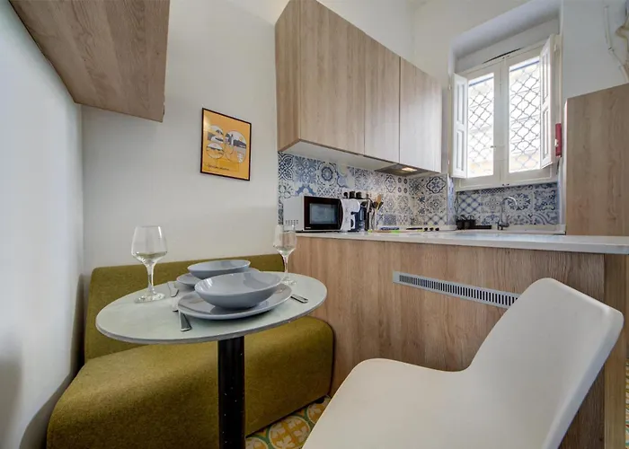 Apartman With Private Yard And Fast Wifi