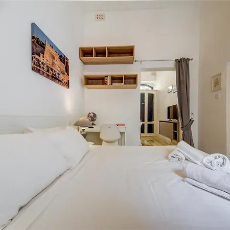 公寓 With Private Yard And Fast Wifi 斯利马