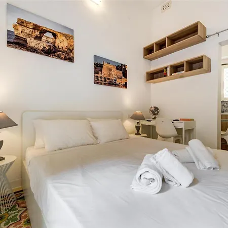 With Private Yard And Fast Wifi *